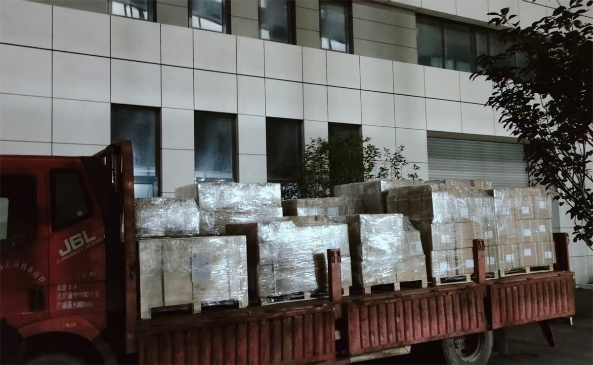 Andy Marine voltooide de productie van scheepshardware en leverde deze af in de haven